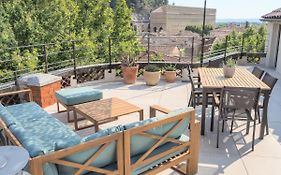 Le Rooftop - Vue incroyable sur le Théatre Antique