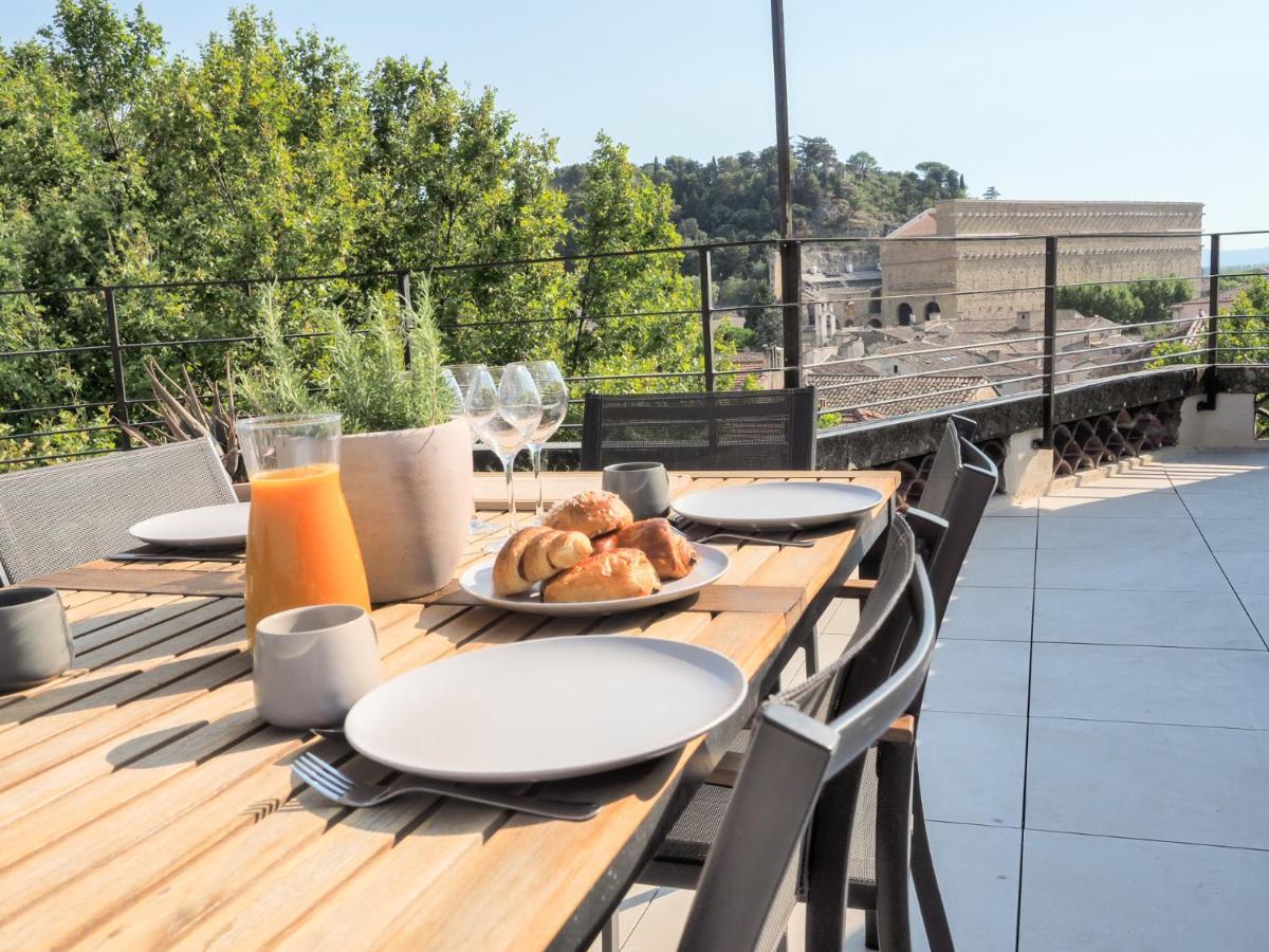 Le Rooftop - Vue incroyable sur le Théatre Antique Orange  Extérieur photo